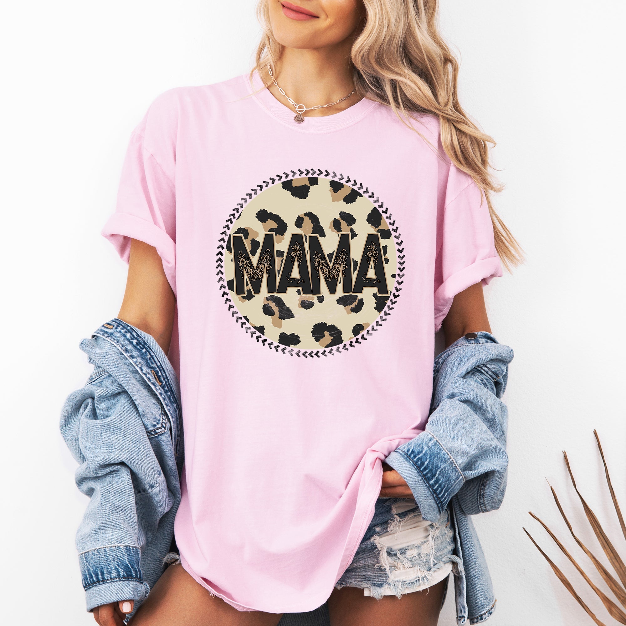 Mama Leopard Print Circle Western Cowboy Vintage Charm Graphic Comfort Colors Tee