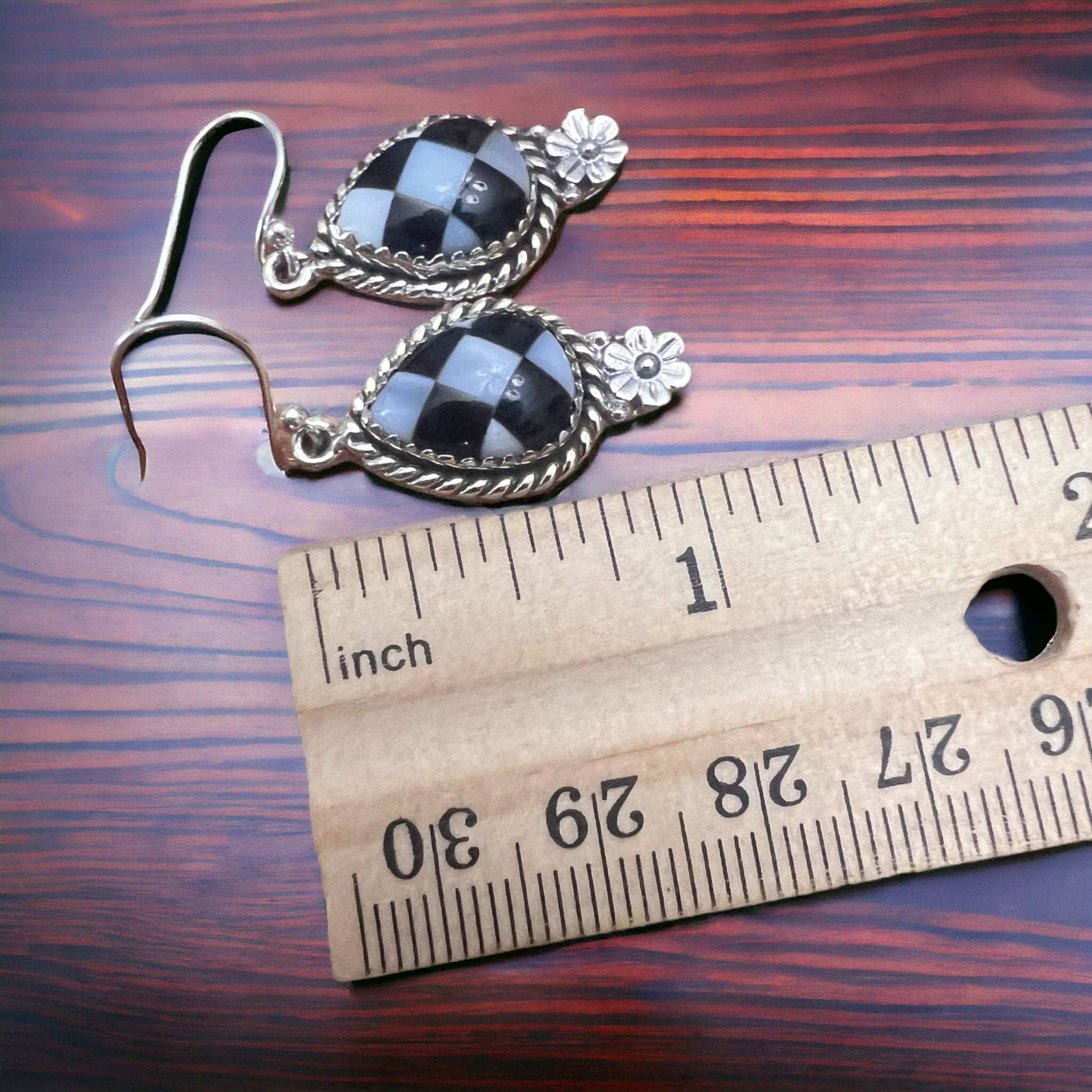 Sterling Silver Daisy & Checkered Oval Drop Earrings (Multi-Stone Western)