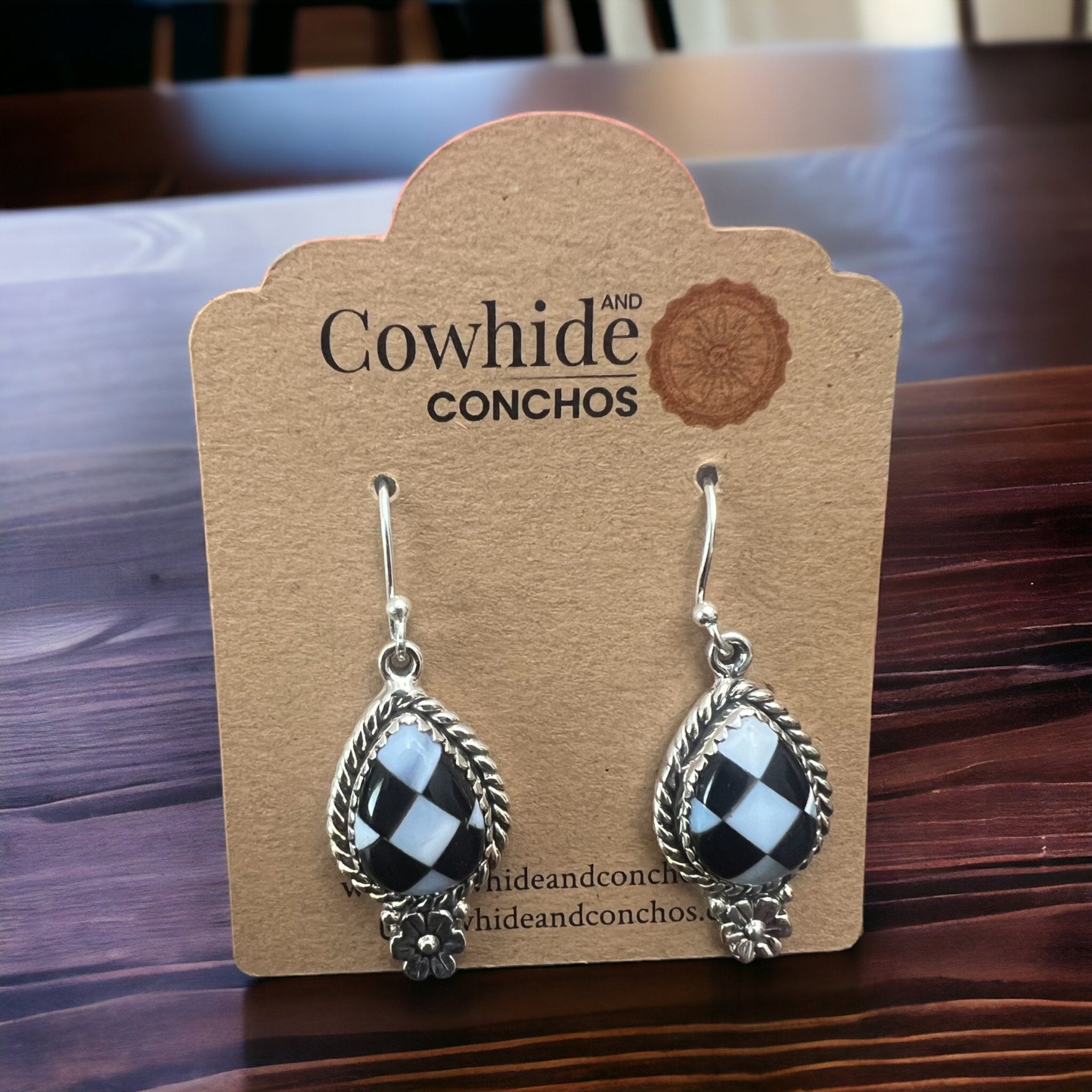 Sterling Silver Daisy & Checkered Oval Drop Earrings (Multi-Stone Western)