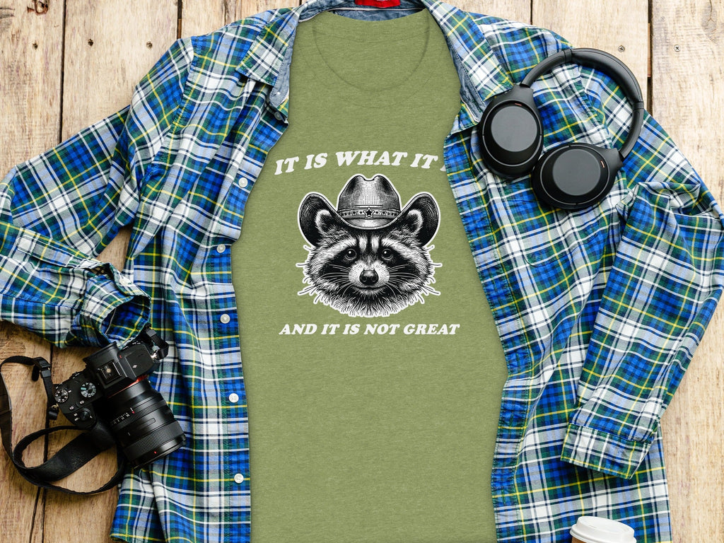 Bandit Cowboy Raccoon Graphic Animal Fashion Western T-Shirt